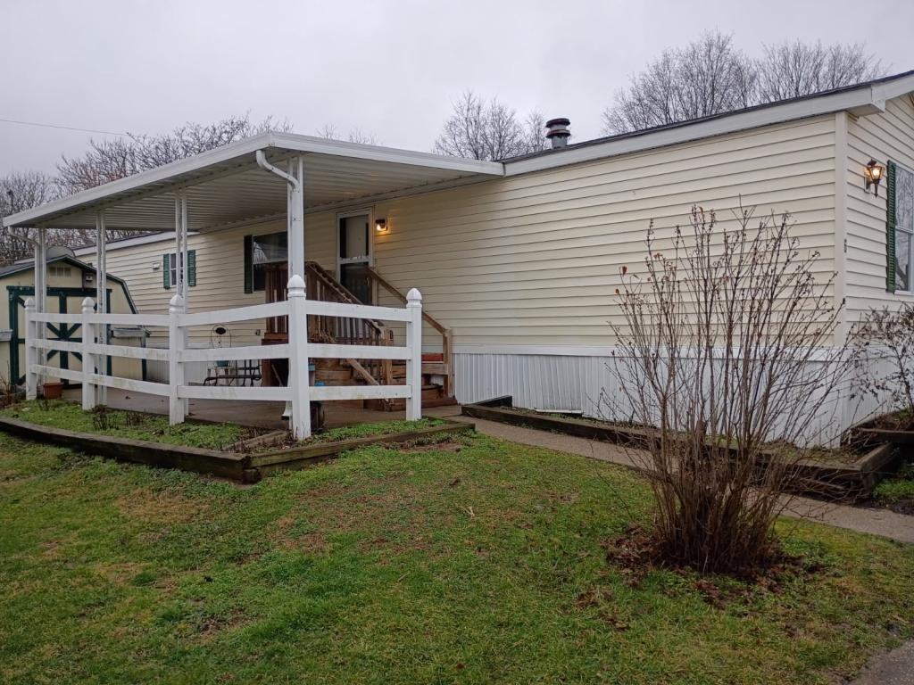 Lot 6, 76 Yardner st - Photo 2 of 19