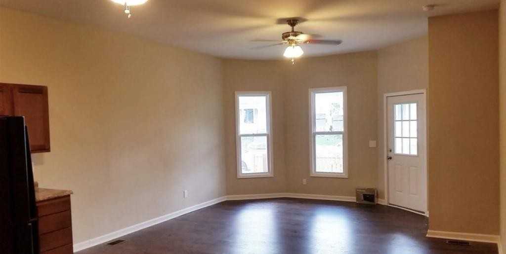 315 M St ##101 - Photo 2 of 14