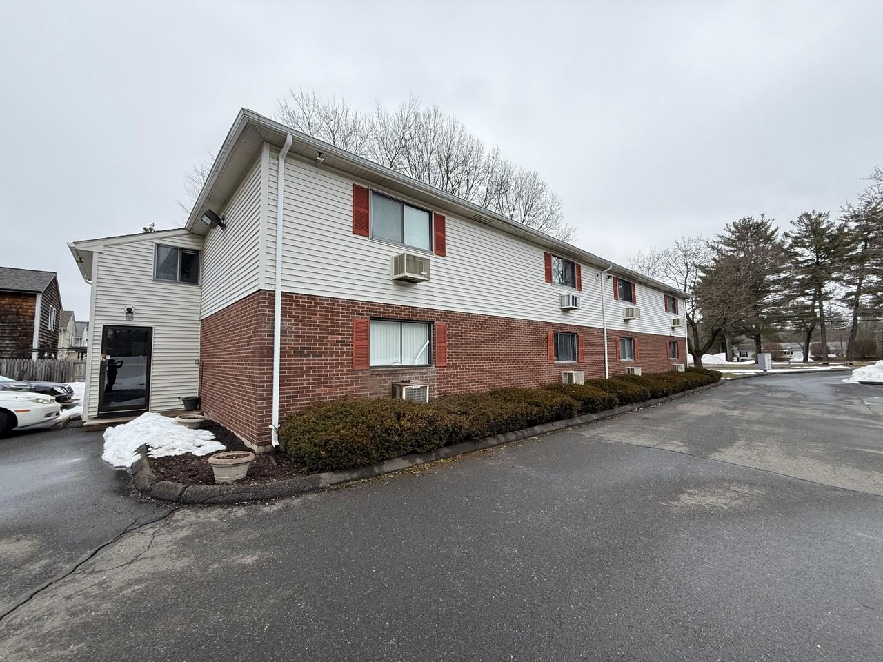 367 East St #1D - Photo 2 of 11