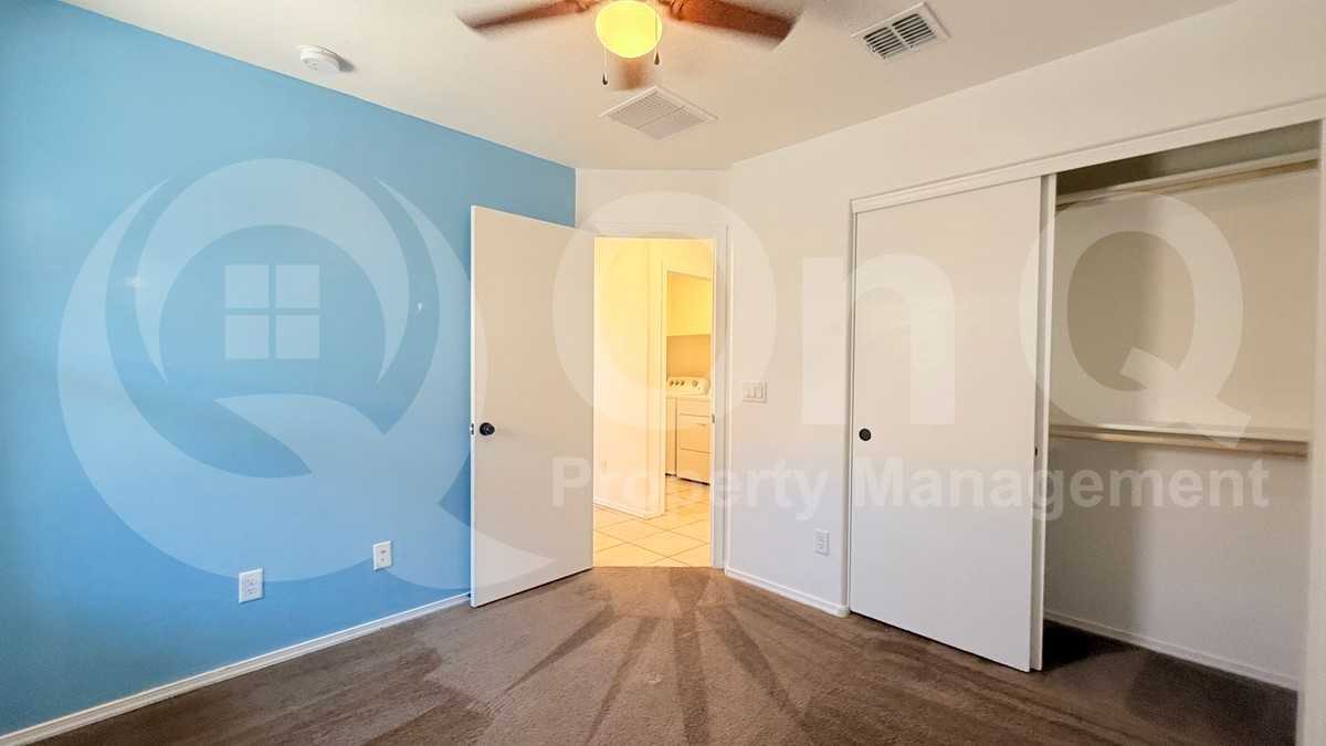 757 W Kingman Dr - Photo 6 of 28