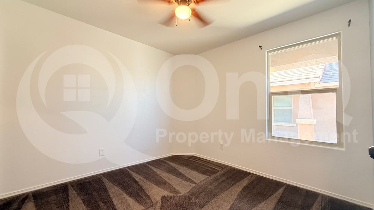 757 W Kingman Dr - Photo 7 of 28