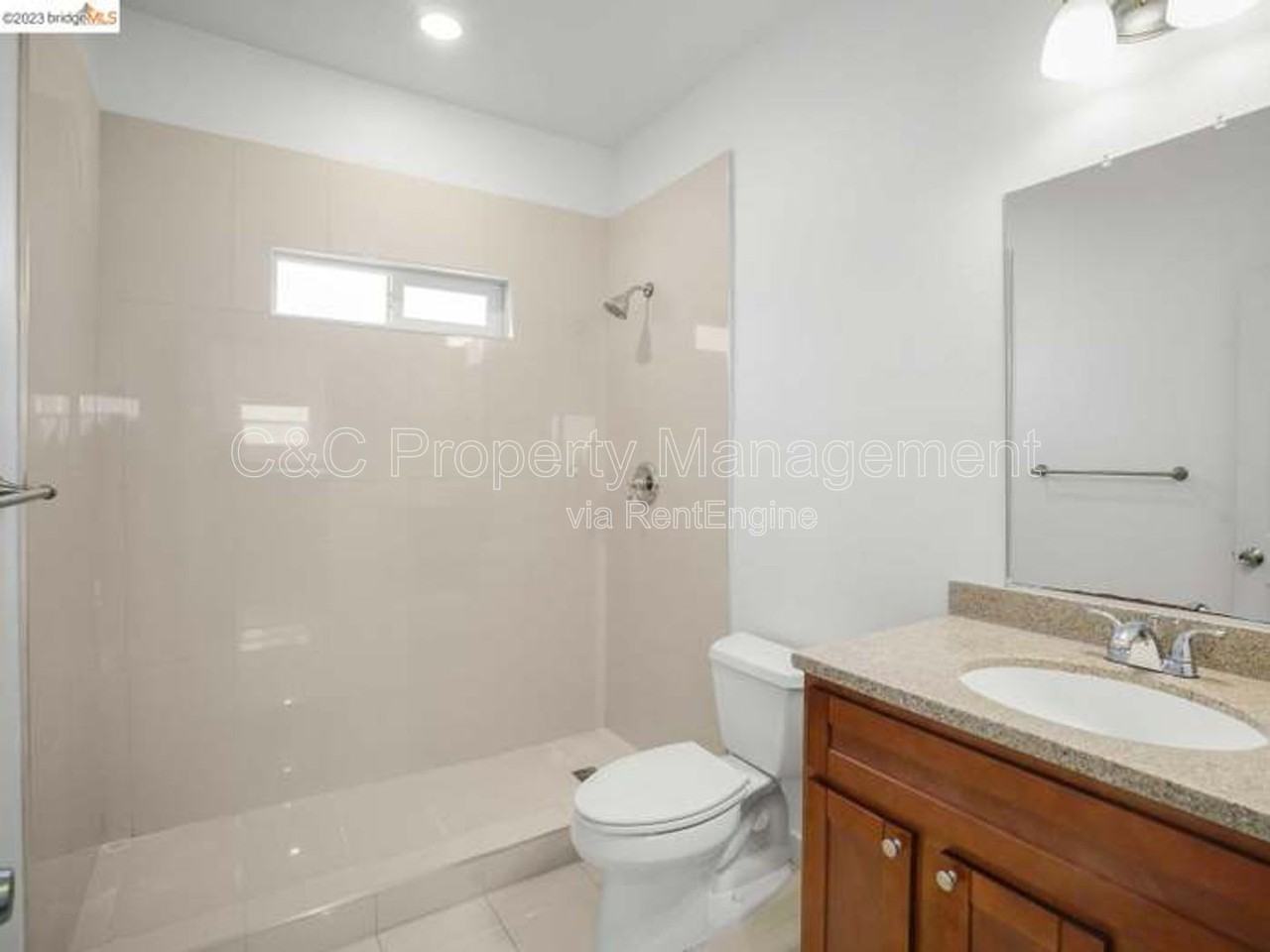 3216 Market St - Photo 4 of 4