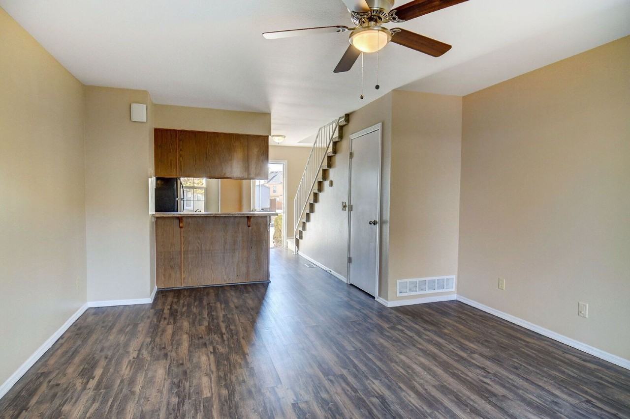 4152 Charleston Dr - Photo 6 of 17