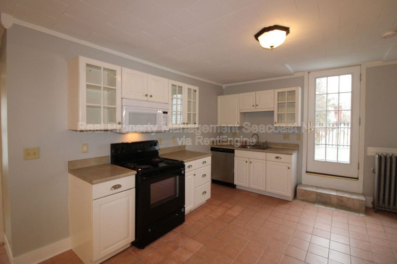 62 South St - Photo 2 of 29