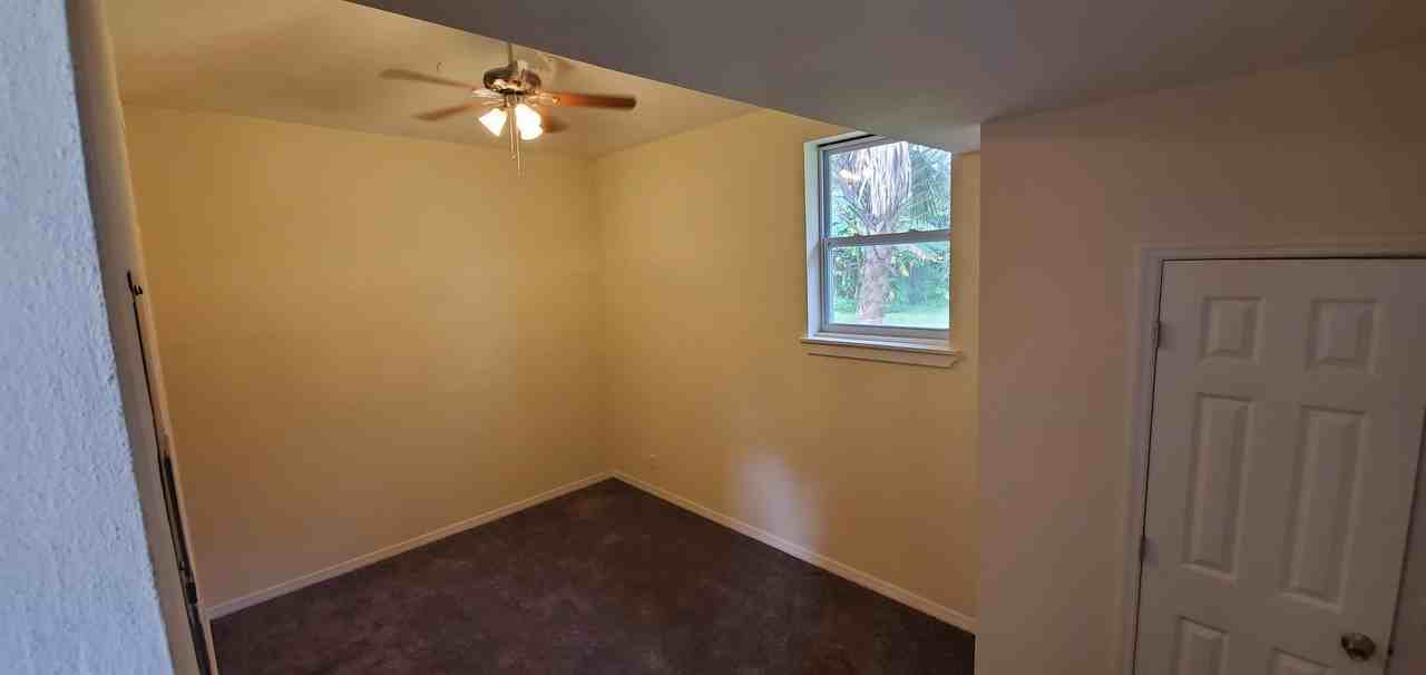 854 Allison St - Photo 2 of 21