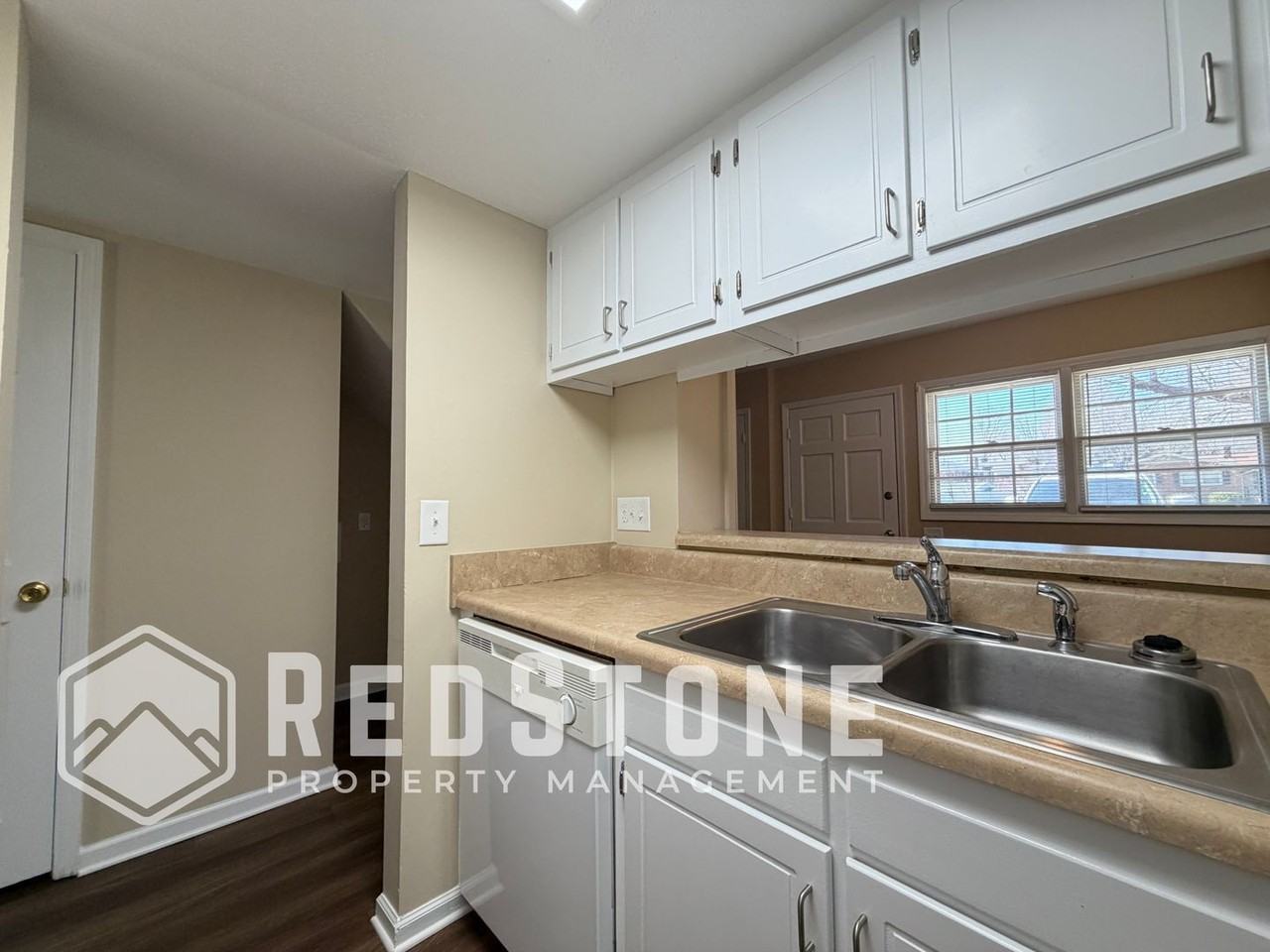 1509 Edith St #J - Photo 7 of 31