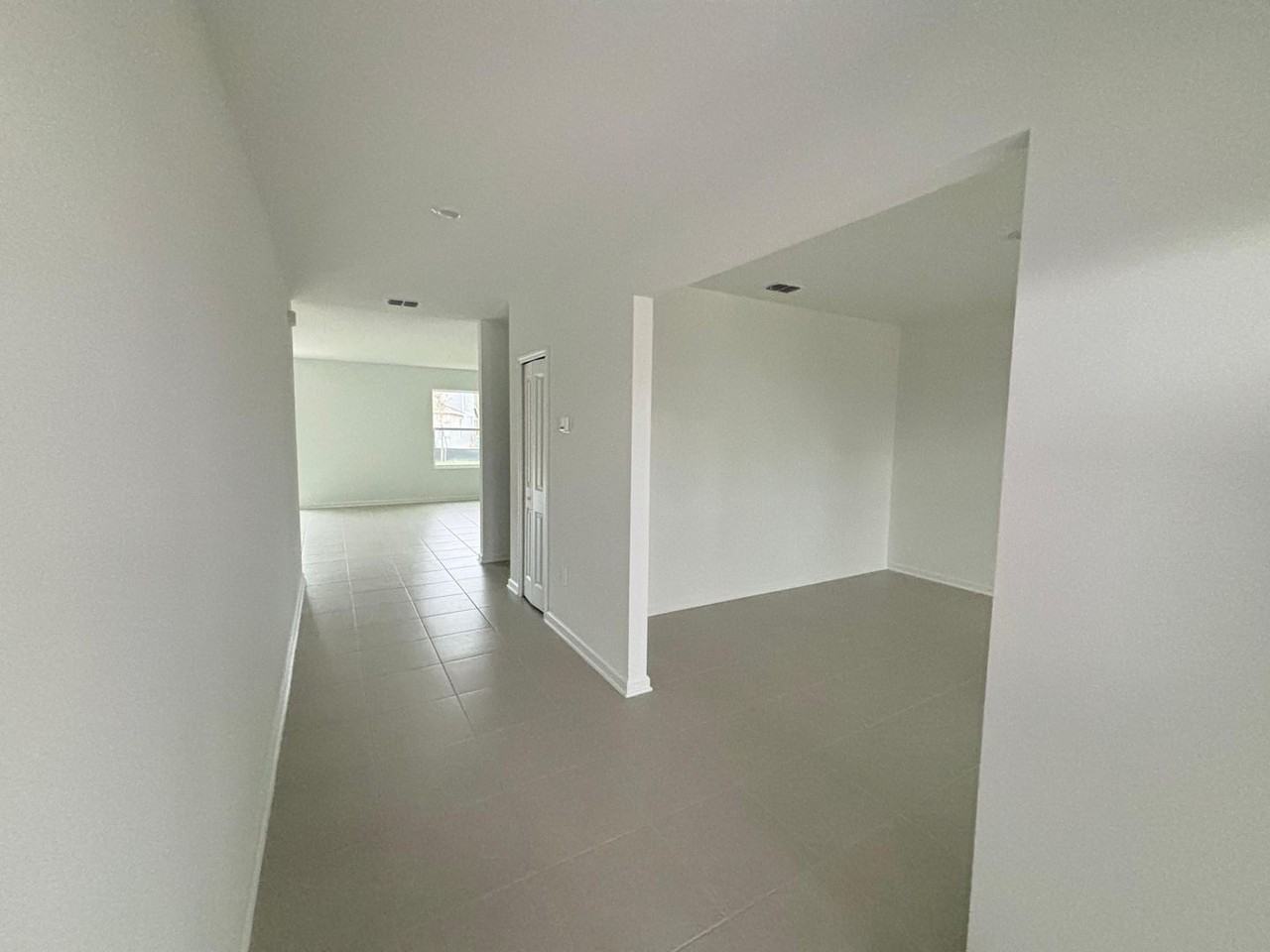 4657 Golden Knight Blvd - Photo 5 of 15