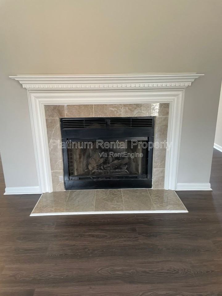 1166 Rottenwood Dr Se #906 - Photo 2 of 17