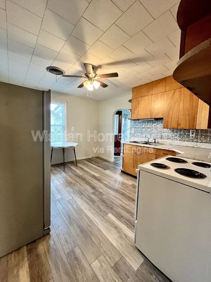 2545 N County Road 1740 - Photo 2 of 10