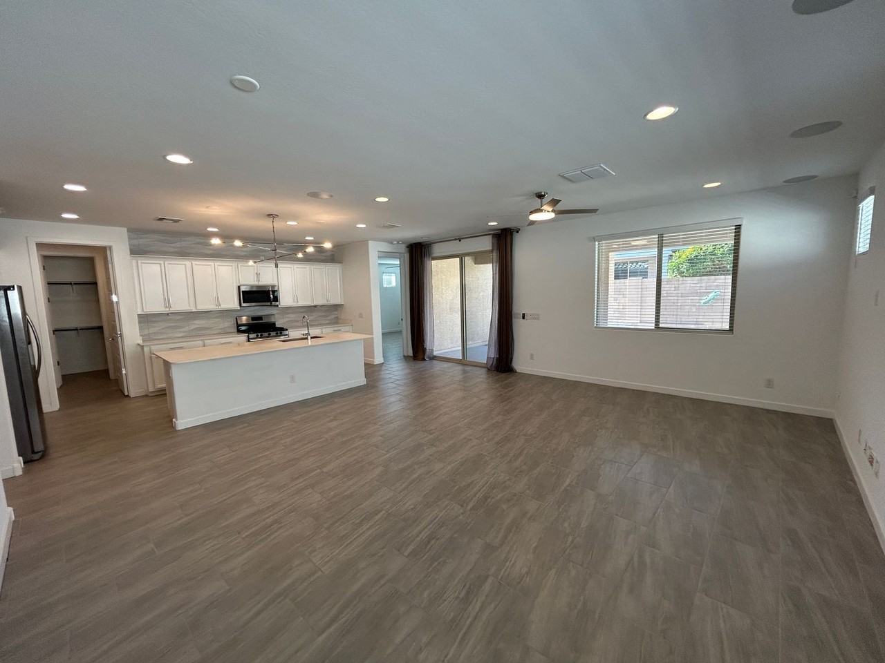 24874 N 172nd Ave - Photo 7 of 18