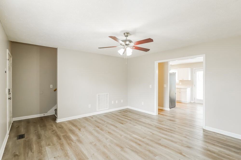 1995 Bolden Dr - Photo 4 of 17