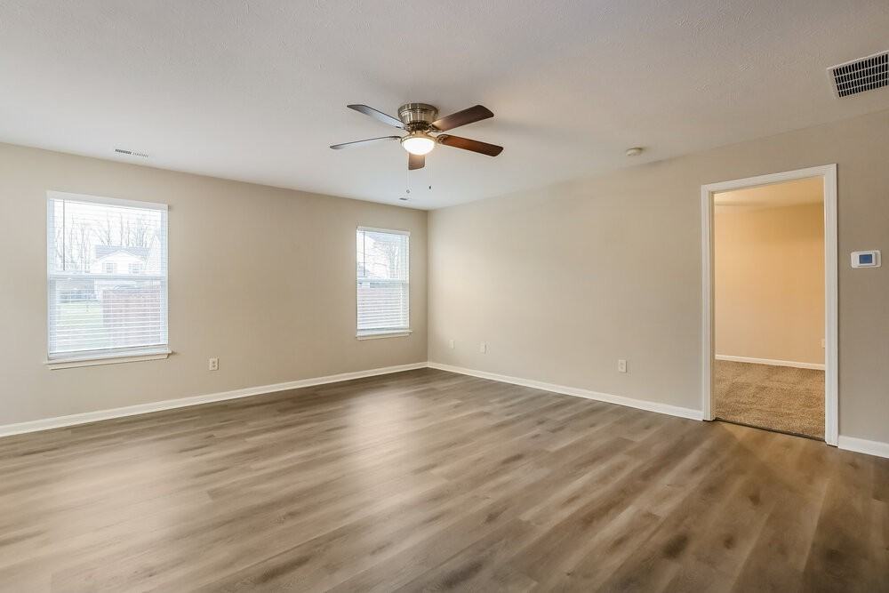 5837 Jackie Ln - Photo 3 of 16