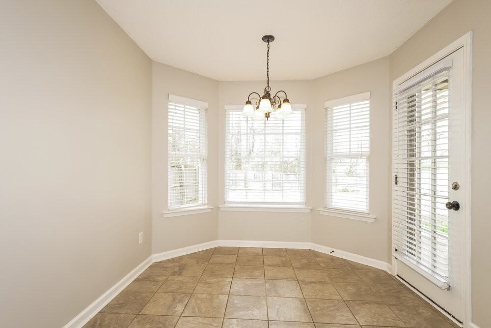 7957 Gardendale Dr - Photo 6 of 17