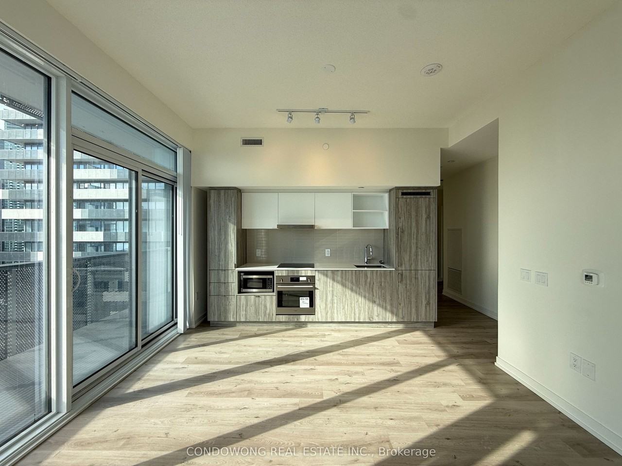 138 Downes Street #2211 - Photo 3 of 14