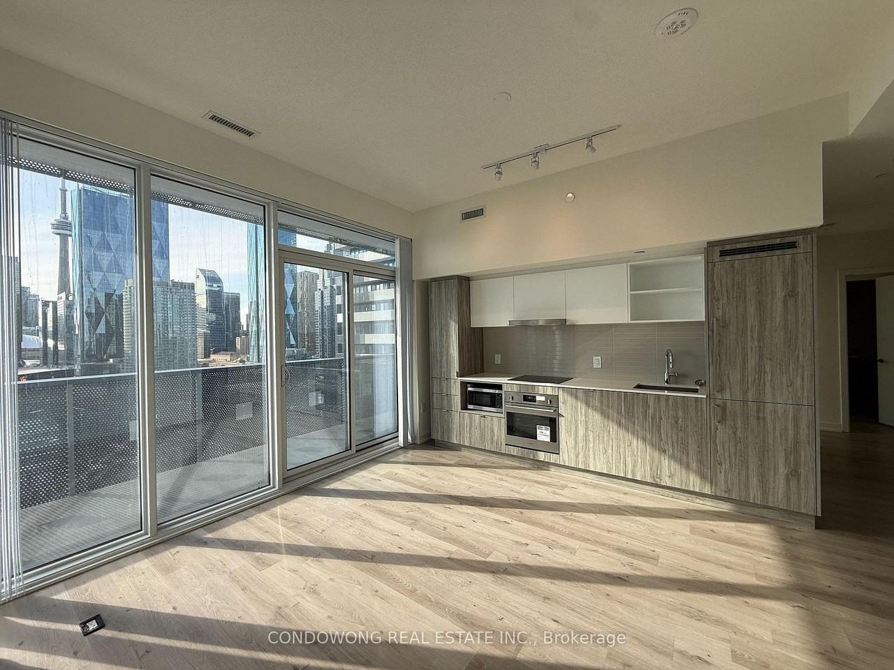 138 Downes Street #2211 - Photo 5 of 14