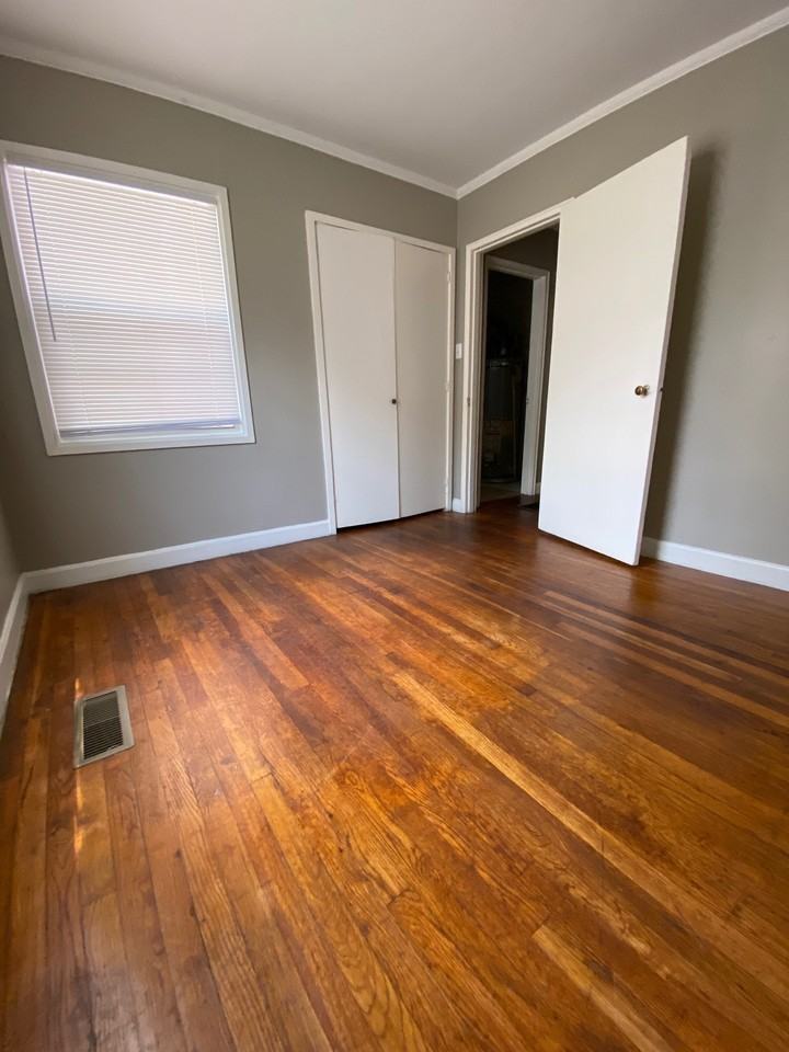 127 Crestview Dr #2 - Photo 2 of 14