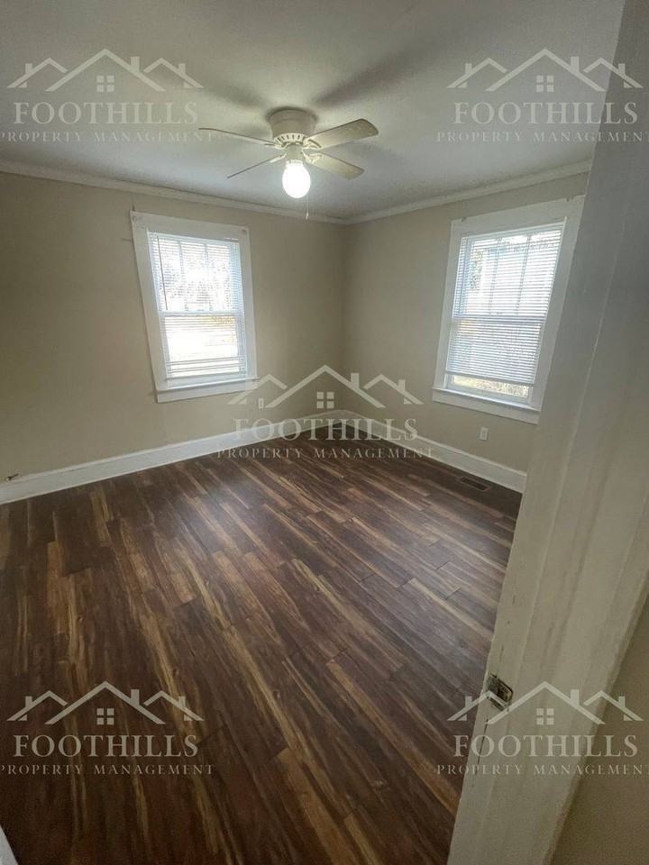 N Blvd - Photo 4 of 7