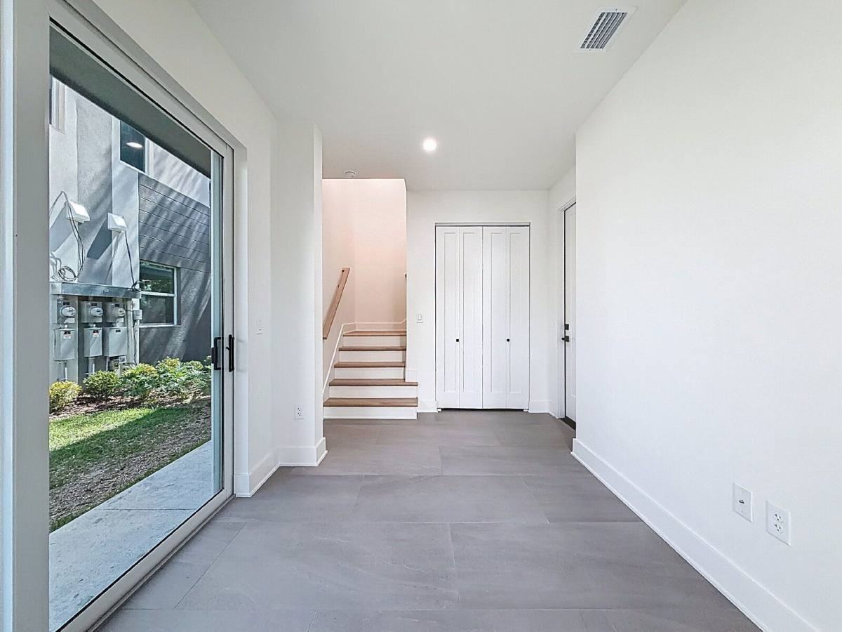 342 14th St N - Photo 2 of 10