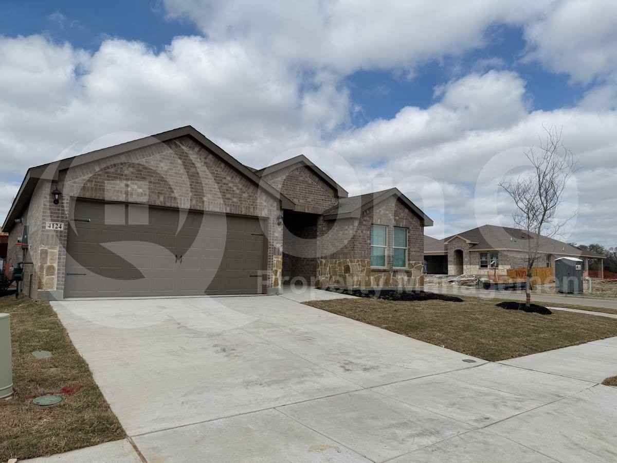 4124 Turquoise Ave - Photo 2 of 10