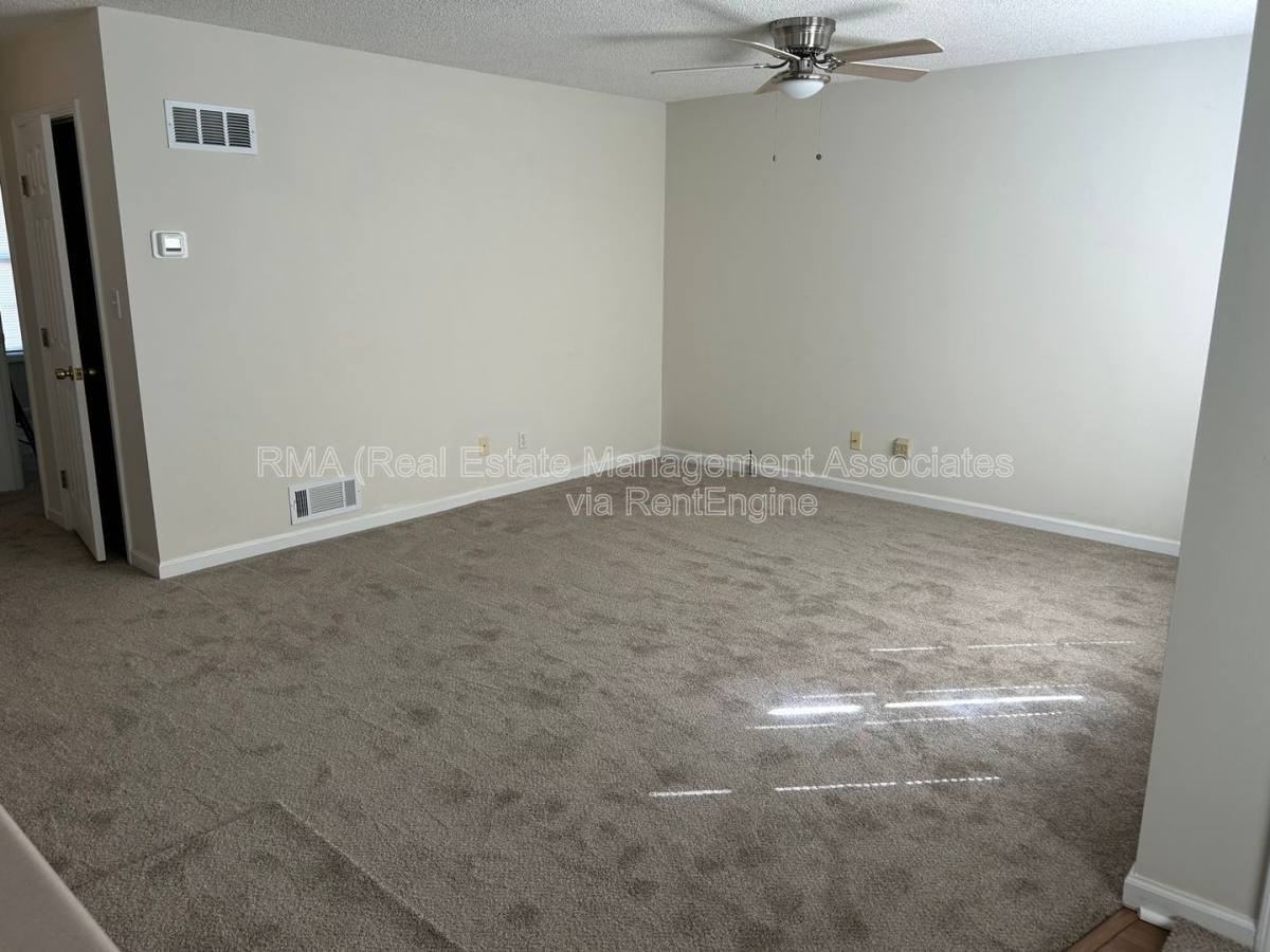 21A Lisa Ln - Photo 2 of 7