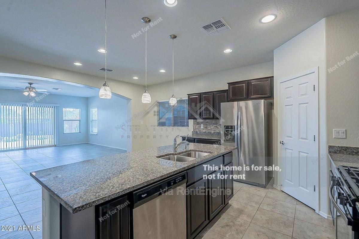 5629 W Montebello Way - Photo 2 of 10