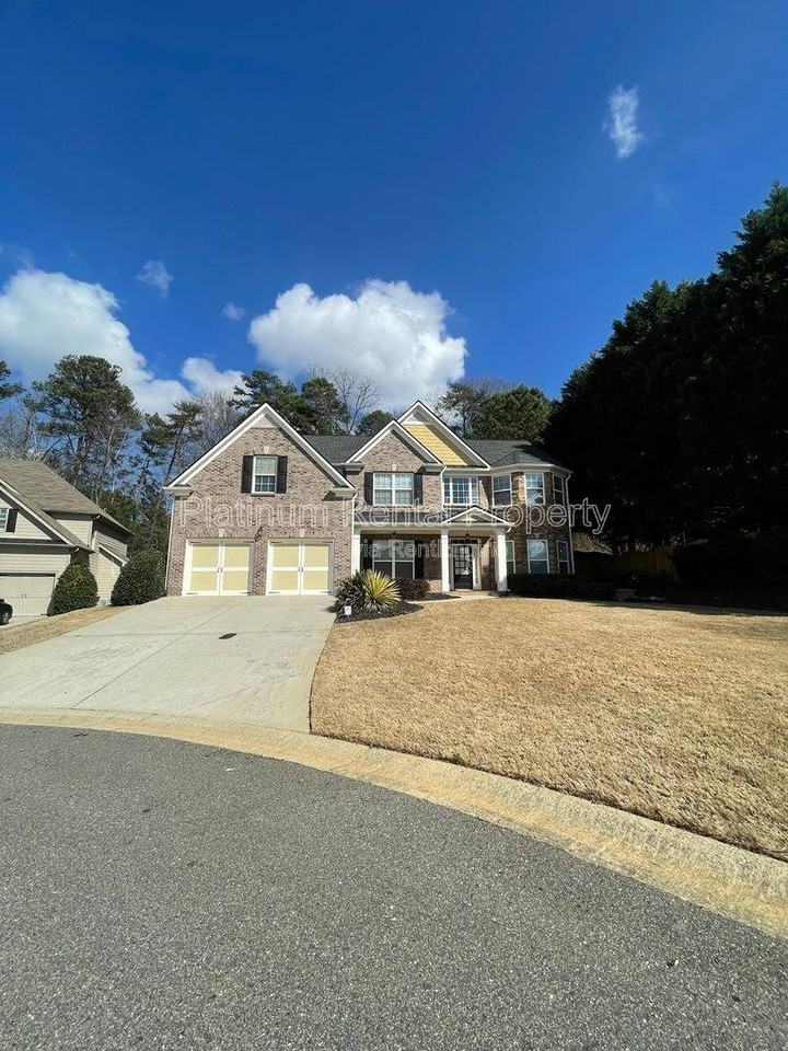 1220 Magnolia Park Cir - Photo 2 of 10