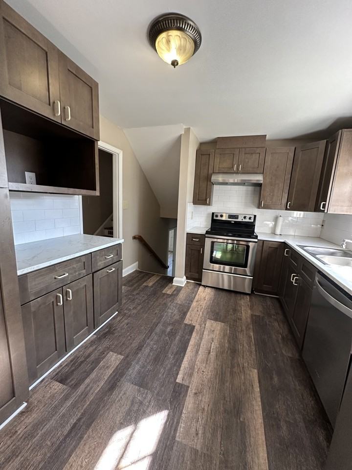 3159 Dawnshire Ave - Photo 2 of 15