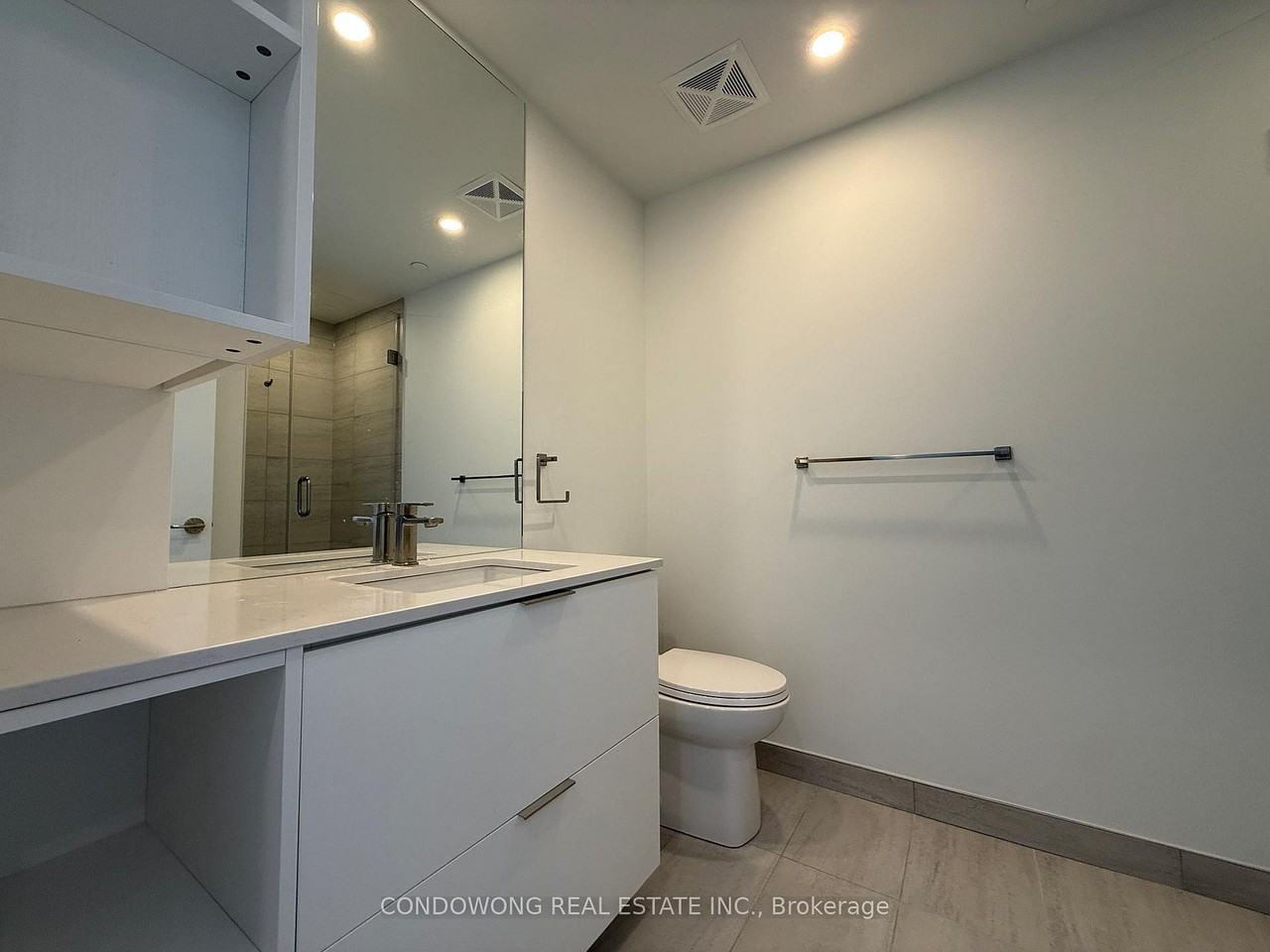 1 Fairview Road East #2109 - Photo 7 of 9