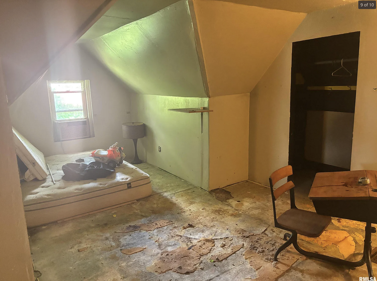 2807 W Marquette St - Photo 3 of 6