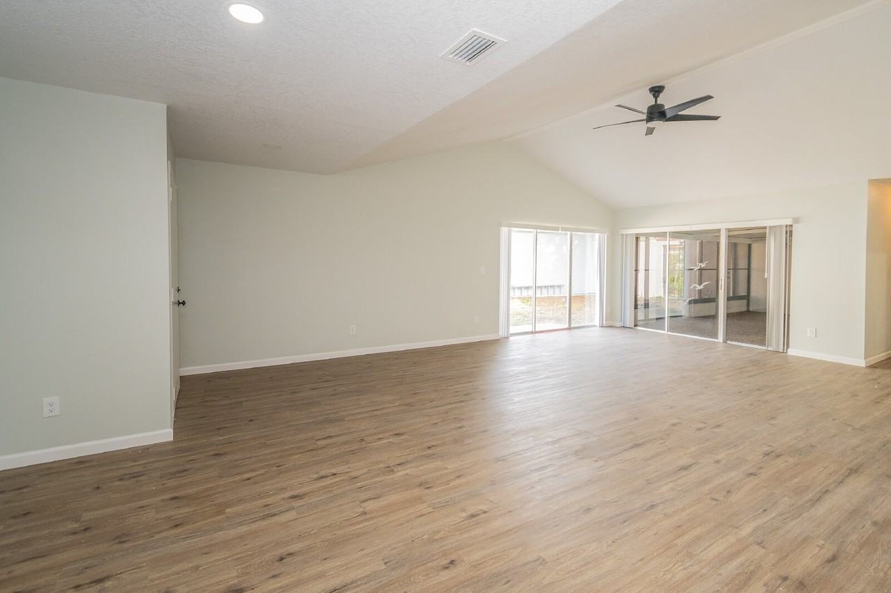 304 La Serena - Photo 7 of 24