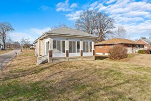 featured image of 11901 Bellefontaine Rd