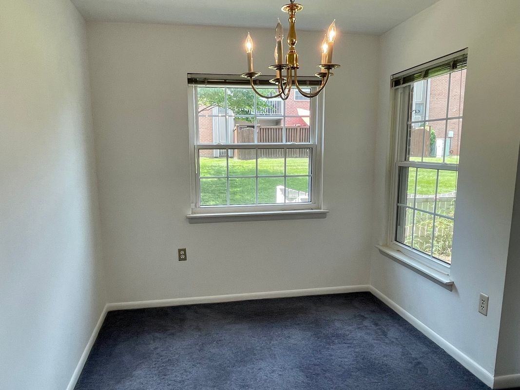 1954 Kennedy Dr ##101 - Photo 3 of 7