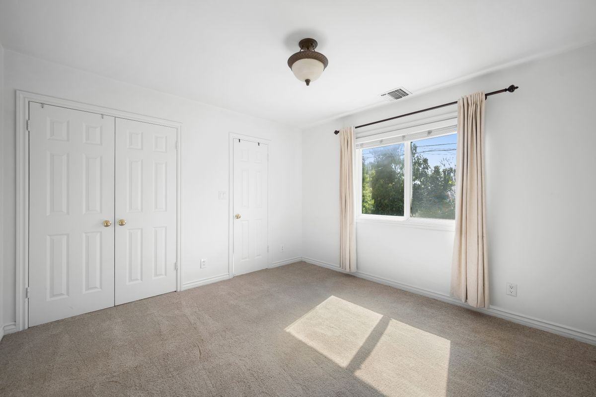 3120 Alabama St - Photo 5 of 8