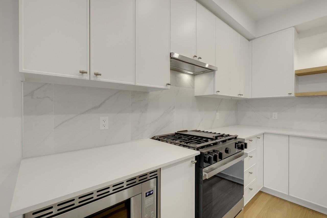 215 McBay Lane #302 - Photo 5 of 29