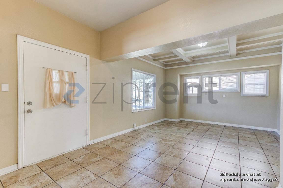 4062 S Budlong Ave #MAIN - Photo 2 of 19