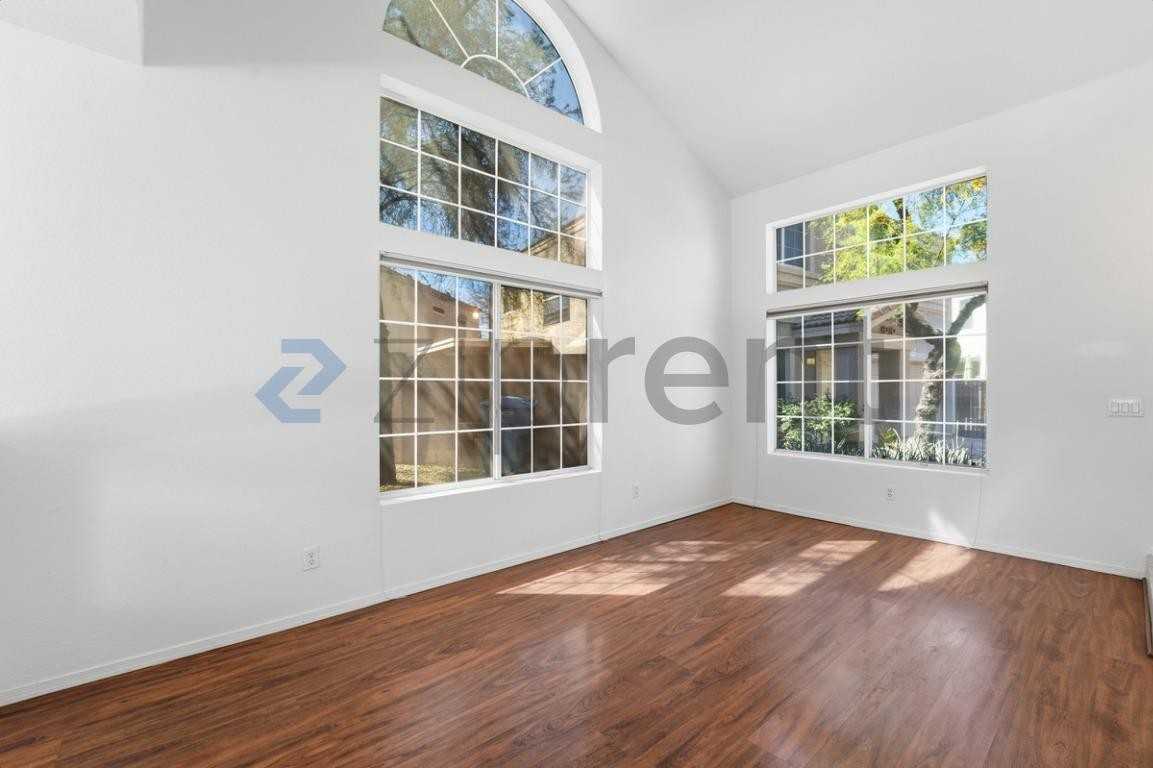 17606 N 17th Pl #1104