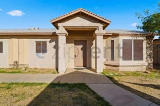 8321 W Edwards St #A - Photo 1 of 1