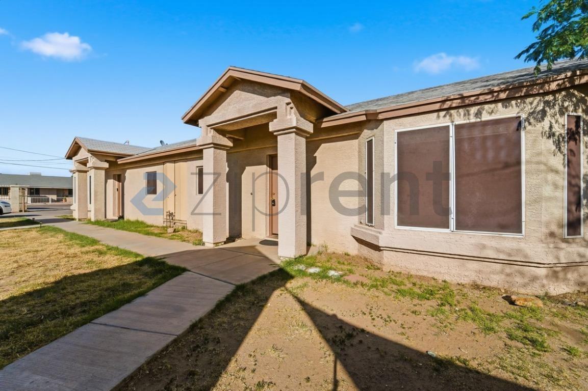 8321 W Edwards St #A - Photo 4 of 25