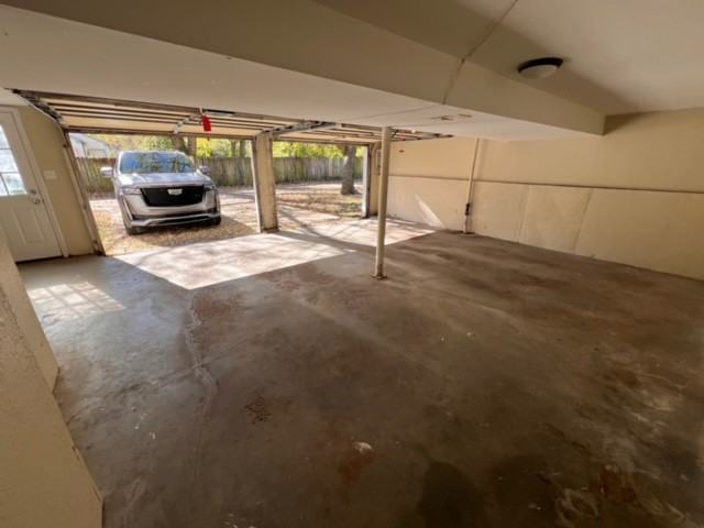 1005 W 75th St - Photo 7 of 36