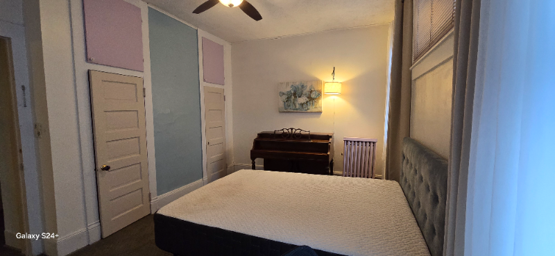 1718 Capouse Ave - Photo 6 of 16