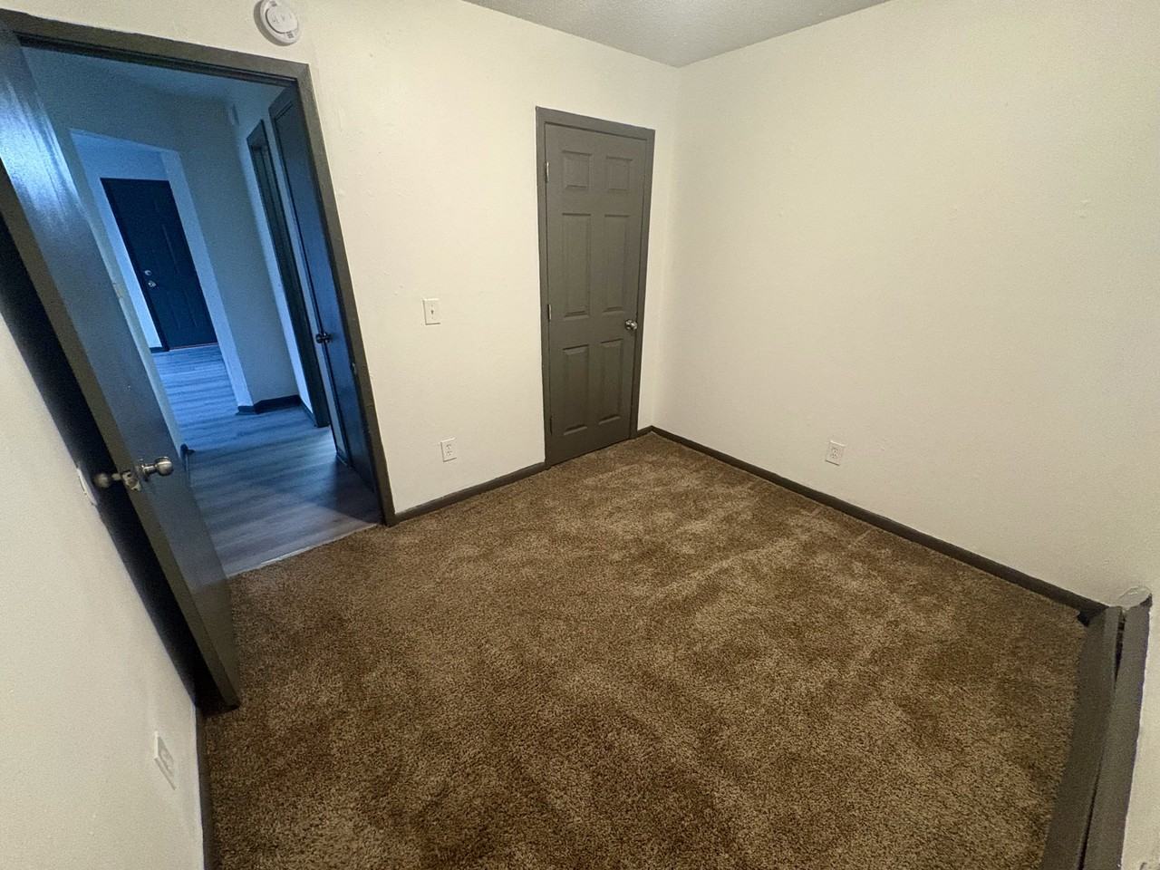 1809 Arlington Ave #3 - Photo 5 of 9