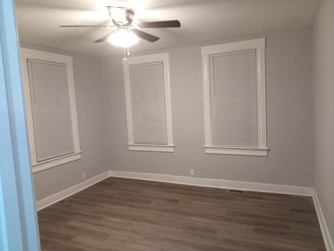 728 Confederate Ave - Photo 7 of 9