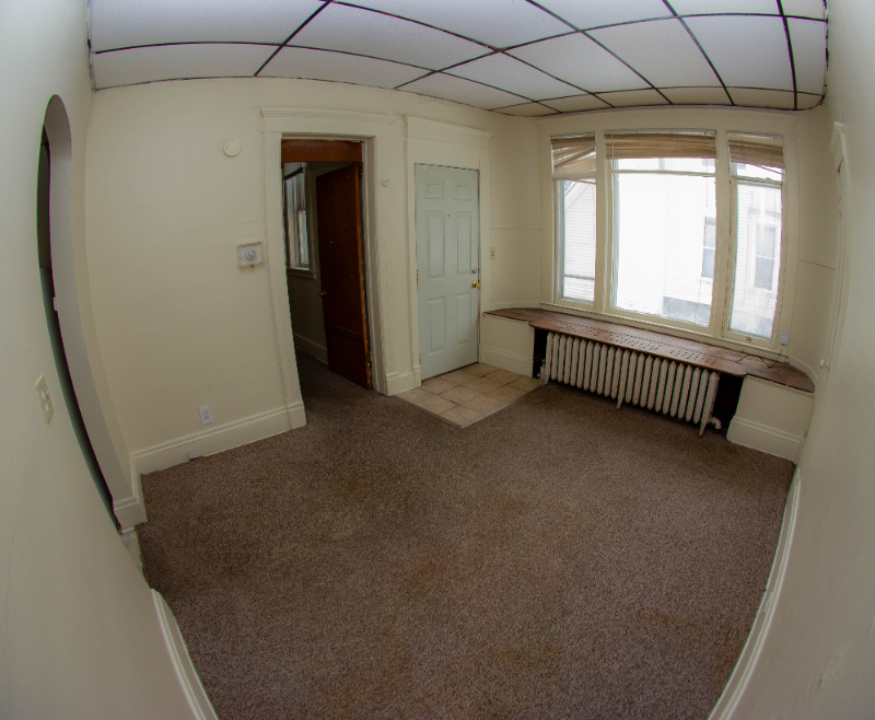 312 Woodward Ave #4 - Photo 4 of 9