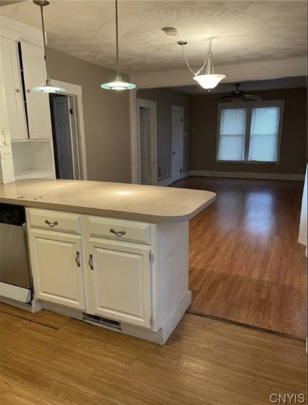 1221 Butternut St #2 - Photo 3 of 8