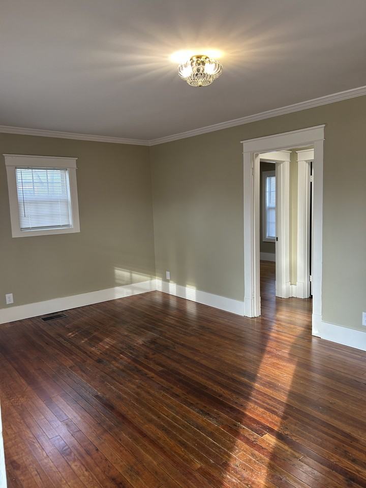 404 Delaware Ave - Photo 6 of 11