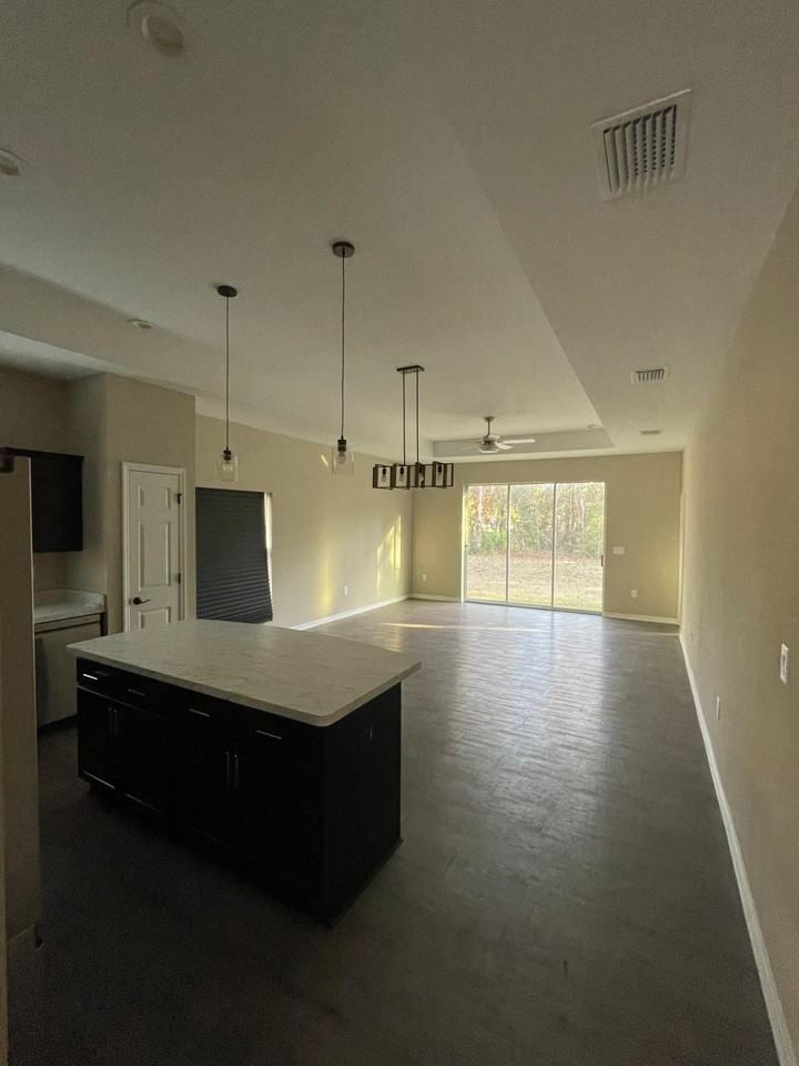 6270 W Oak Park Blvd #6270 - Photo 4 of 10