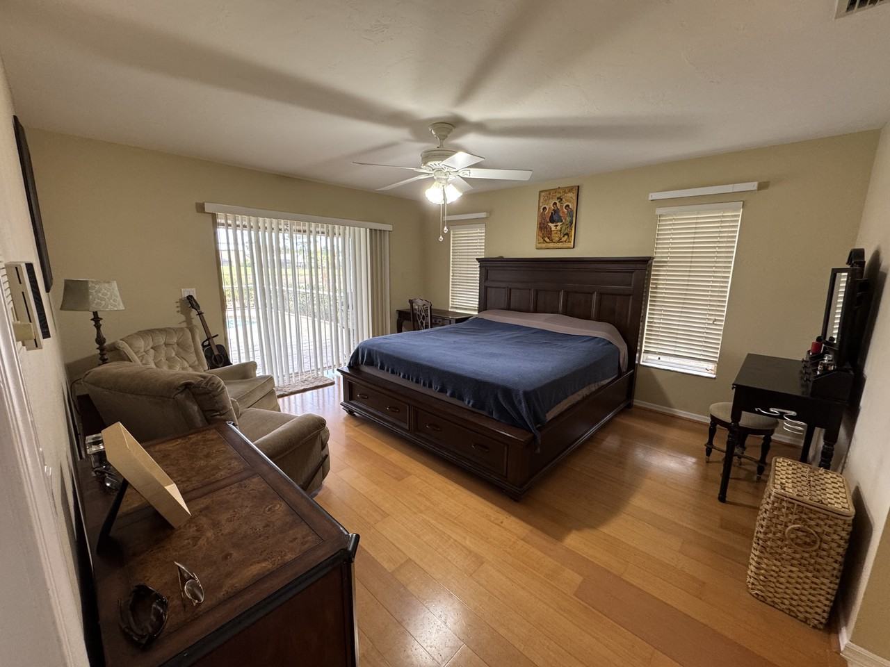 939 Saint Andrews Blvd - Photo 4 of 20