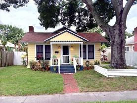 2334 Dartmouth Ave N - Photo 1 of 1