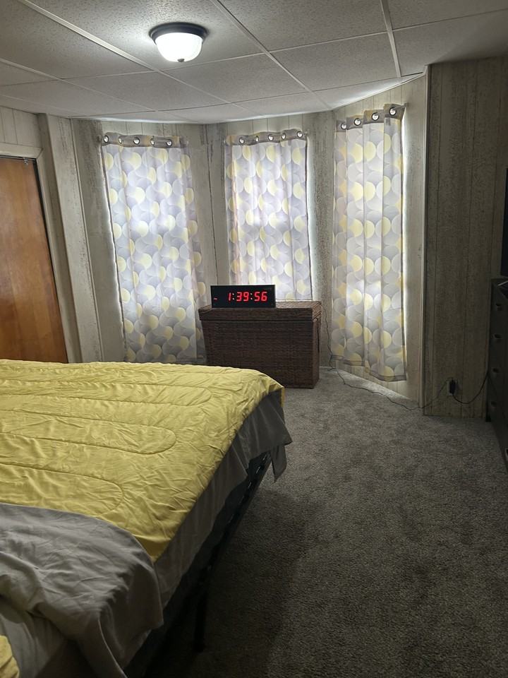 7018, Vandike St - Photo 5 of 9