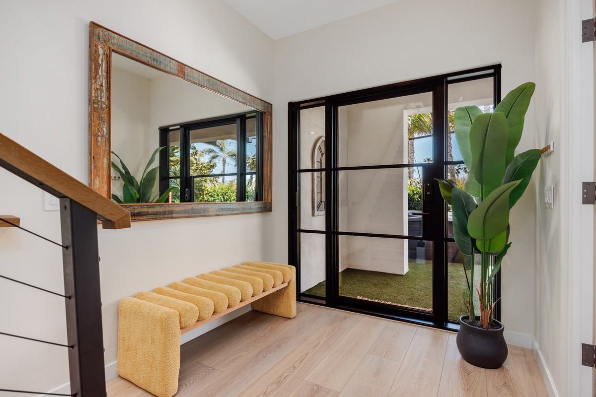 135 3rd St - Photo 6 of 20